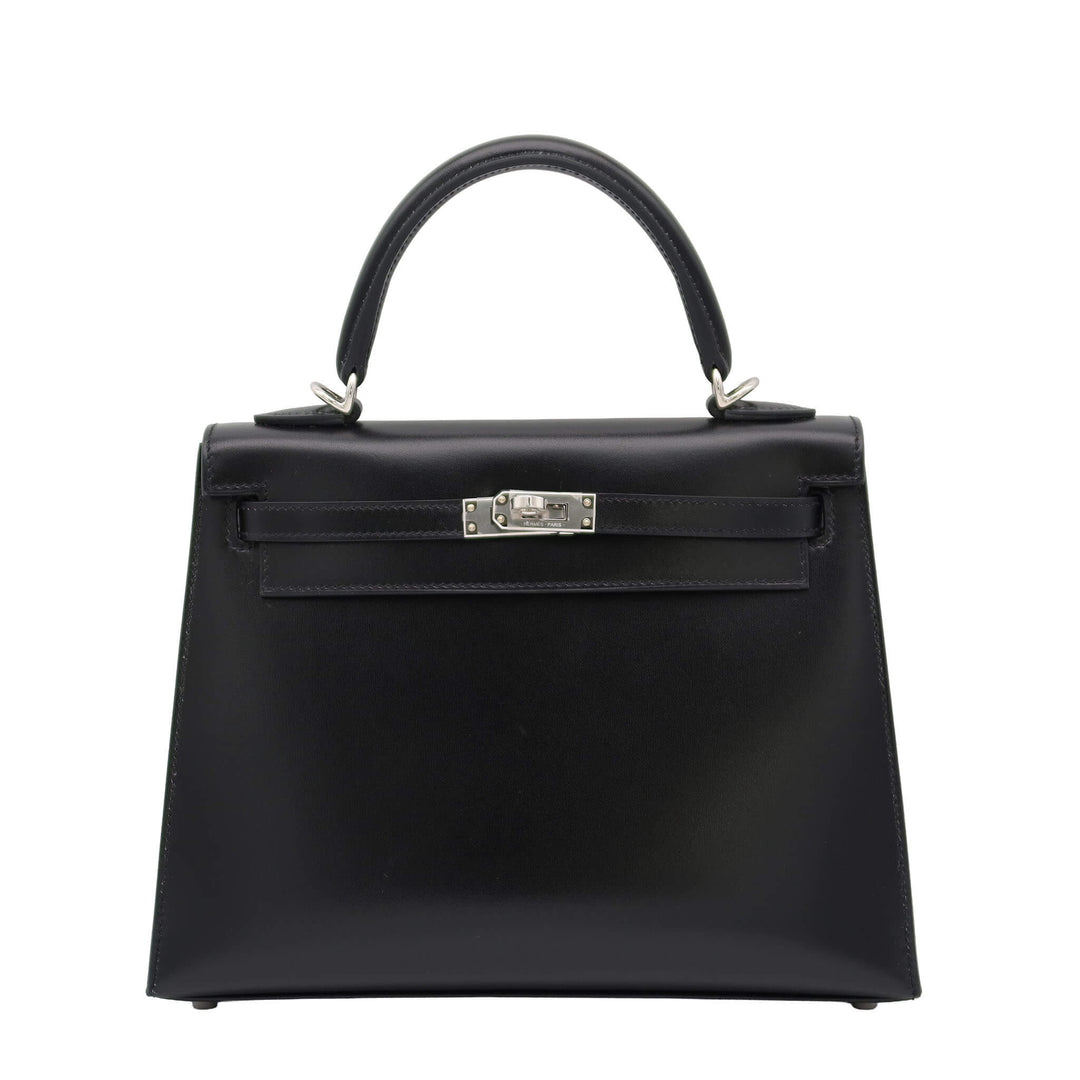 Hermès Kelly 25 Black Box Calf Silver Hardware K Stamp